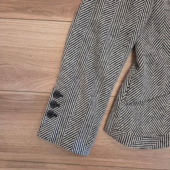 Sharagano Black & White Herringbone Blazer Jacket Size 8 - Picture 4 of 6